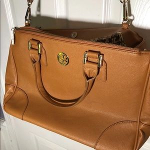 tory burch tote bag